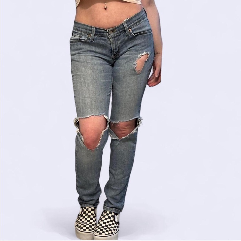 Levi's 524 'Too Superlow' Distressed Skinny Jeans - Size 7 M